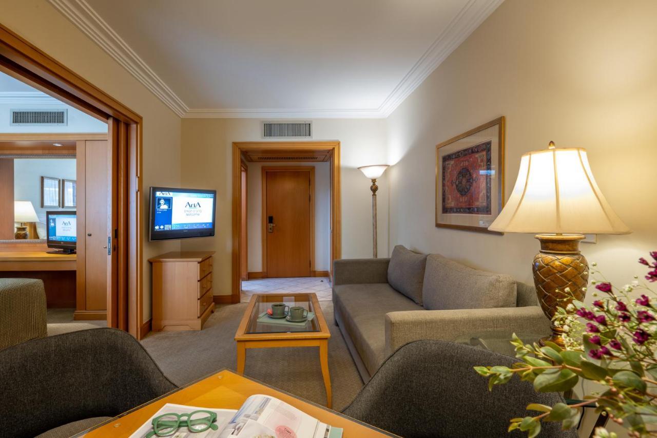 ホテル Aria エイラート エクステリア 写真 A suite at the Grand Hyatt Hotel, Amman, Jordan