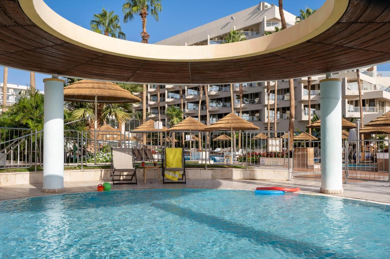 ホテル Aria エイラート エクステリア 写真 The pool at the Hilton Anatole